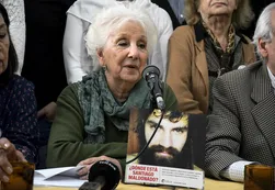 Estela de Carlotto: "Patricia Bullrich es una gendarme, pero una gendarme mala"