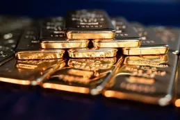El precio del oro superó los 4000 dólares la onza por primera vez en la historia: ¿Qué lo impulsa?