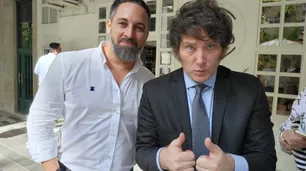 Javier Milei llegó a España y hay tensión con el Gobierno de Sánchez: presenta libro y se reúne con el líder de Vox