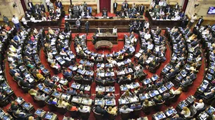 La banca y el diseño ergonómico-político