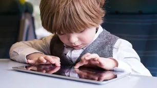 6 de cada 10 niños, niñas y adolescentes hablan con personas desconocidas en Internet