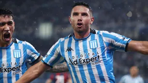 Goleando bajo la la lluvia: Racing se divirtió con San Lorenzo en Avellaneda (4-1)