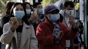 En China creen que la economía repuntará con cambios en la política Covid