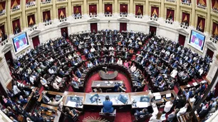 Diputados debate la regulación de los DNU, la expulsión de Espert y la interpelación a Karina Milei