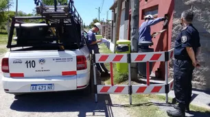 Colgados de la luz: detectan más de 70 conexiones clandestinas en un barrio de La Plata