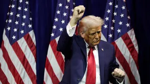 Antes del Foro de Davos, nuevos ataques de Trump en redes sociales contra aliados europeos