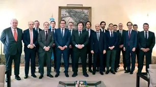 Milei, con una apretada agenda en España: foto con empresarios y encuentro con Vox