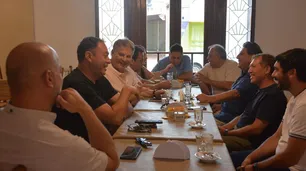 Interna UCR: La “Tercera Vía” marca límites y advierte a De Loredo que el radicalismo “no tiene dueños”