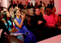 Bono recibe aporte de la Fundación Gates para combatir el SIDA