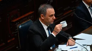 Adorni sobre la visita de Peter Thiel: "Los billonarios del mundo son bienvenidos a la Argentina"