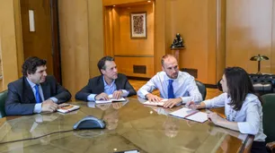 Guzmán se reunió con el FMI y desde Economía destacaron "un clima constructivo"