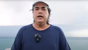 Bayly decía "Milei será presidente", y un rayo de fondo ilusionó a libertarios: "Hasta el cielo lo apoya"
