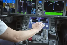 Mujeres piloto podrían ayudar al auge de los viajes en Asia