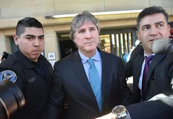 Piden juicio oral a Boudou por la compra de 19 autos de alta gama