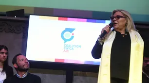 Elisa Carrió: "Frigerio esconde muchas cosas y nos entregó en toda la Nación"