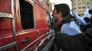 13S: Agreden al móvil de C5N en el banderazo contra el Gobierno
