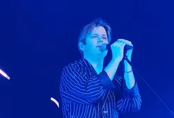 Benjamín Amadeo deslumbró en el Gran Rex y anunció que será papá por segunda vez