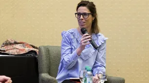 Laura Alonso calificó de "patético" al Gobierno por el vuelo a Moscú: "No es un cohete a Marte"