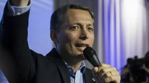 El intendente Gray cruzó a Laura Alonso por los médicos cubanos: "La convoco a que venga a nuestros barrios"