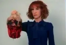CNN despide a la humorista que "decapitó" a Donald Trump