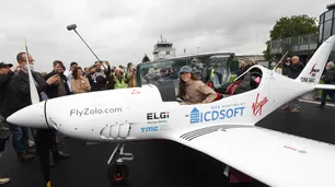 Una piloto belga de 19 años será la mujer más joven en dar la vuelta al mundo sola
