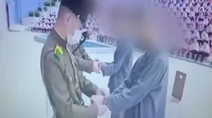 Corea del Norte: dos jóvenes fueron sentenciados a trabajos forzados por ver series surcoreanas