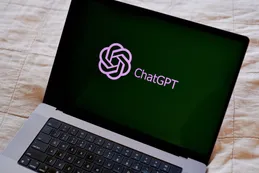 "Me dice que vote a Santoro": la consulta de un programador a ChatGPT sobre las elecciones legislativas porteñas