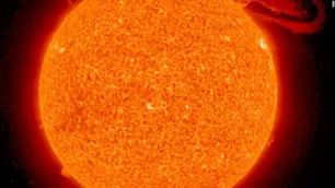 Captan las imágenes más cercanas al Sol