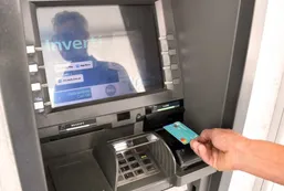 El 24 y el 31 de diciembre cierran los bancos: ¿Qué pasa con el dólar, los pagos de ANSES y los canales digitales?