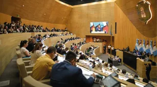 Legislatura de Córdoba: la quita de fondos docentes de Milei (Fonid) y sus dichos "agraviantes" contra Llaryora, ejes del debate