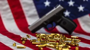 Estados Unidos, armas y un abuelo asesinado son las claves del último libro de Paul Auster
