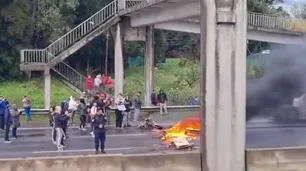 Caos y demoras en Panamericana: vecinos reclaman la reconstrucción de un puente peatonal derrumbado