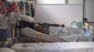 Comprueban que el plasma no ayuda al tratamiento de pacientes graves de coronavirus