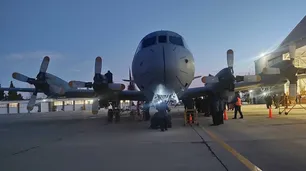 Llegó al país el primer avión P-3 Orion comprado a Noruega para la Armada Argentina