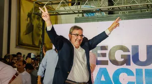 El gobernador de Catamarca asegura que Sergio Massa ganará el balotaje por amplio margen