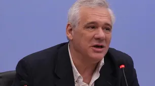 Fernando Carabajal: "Insfrán hace lo mismo que Milei"
