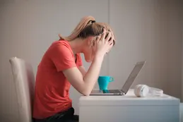 En épocas de burnout, 5 recomendaciones para prevenir el estrés de fin de año
