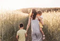 Las madres no mueren del todo