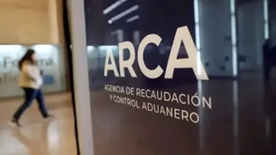 Ingresos fiscales en la mira: la baja en la recaudación de abril presiona el equilibrio fiscal