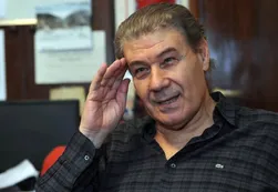 La nueva cortina de Víctor Hugo: "Cuántos medios que tengo"