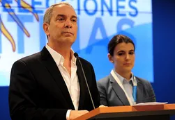 El fallido de Alak: Dijo que las primarias eran "secretas" y no dio resultados