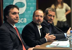 Cristina selló el rechazo a Perfil y Sabbatella hará un concurso exprés