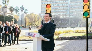 Rodrigo de Loredo: "Estoy entre dos fuegos: un día me insultan los K y al otro los libertarios"