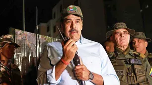 Nicolás Maduro envía a militares a los barrios para enseñarle a la población a manejar armas
