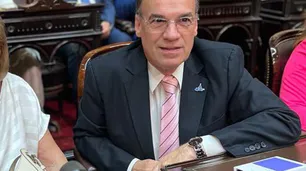 El radical Blanco reveló que gobernadores y empresarios lo llamaron para pedirle que no rechace el DNU