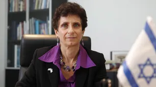Galit Ronen, embajadora de Israel en Argentina: "Irán dice que va a borrar a Israel del mapa"