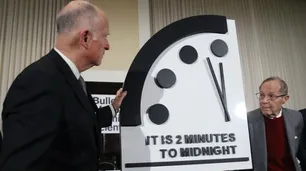 El "Reloj del Juicio Final" se adelantó 2 minutos hacia una "catástrofe global"