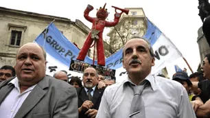 Quién es Ider Peretti, el candidato resistido por el campo