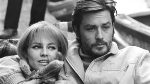 Alain Delon, la contracara masculina de Brigitte Bardot, cumple 86 años