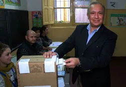 Romero denunció el sistema de voto electrónico en Salta por "irregular"